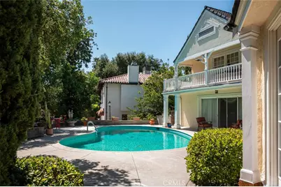 1535 Royal Boulevard, Glendale, CA 91207 - Photo 11