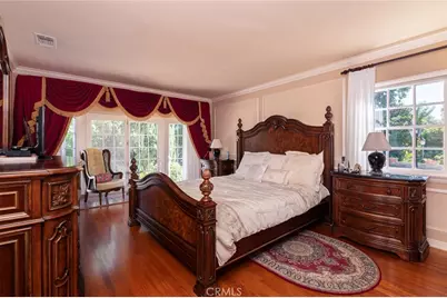 1535 Royal Boulevard, Glendale, CA 91207 - Photo 31