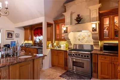 1535 Royal Boulevard, Glendale, CA 91207 - Photo 23