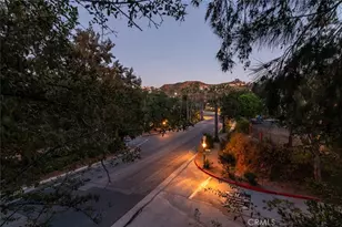 1535 Royal Blvd, Glendale, CA 91207 - Photo 61