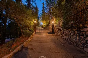 1535 Royal Blvd, Glendale, CA 91207 - Photo 59