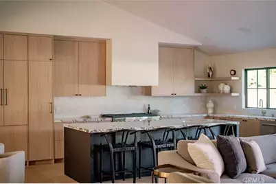 8960 Oak Park Avenue, Northridge, CA 91325 - Photo 15