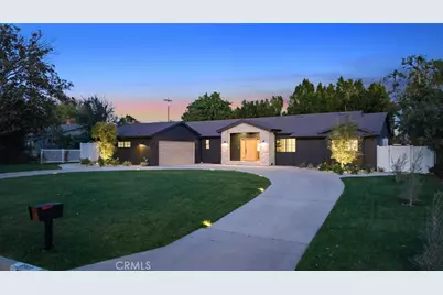 8960 Oak Park Avenue, Northridge, CA 91325 - Photo 5