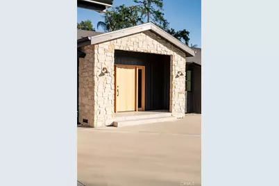 8960 Oak Park Avenue, Northridge, CA 91325 - Photo 3