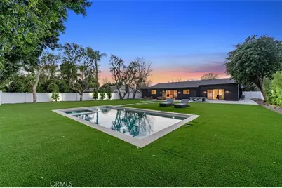 8960 Oak Park Avenue, Northridge, CA 91325 - Photo 9