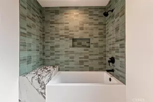 8960 Oak Park Ave, Northridge, CA 91325 - Photo 33