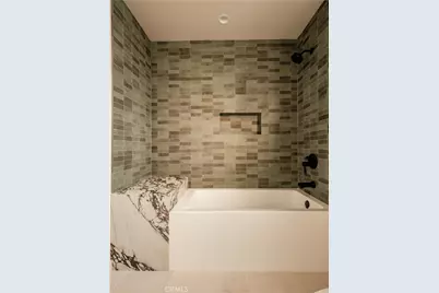 8960 Oak Park Avenue, Northridge, CA 91325 - Photo 19