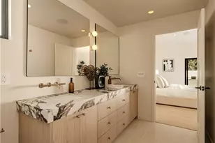 8960 Oak Park Ave, Northridge, CA 91325 - Photo 23