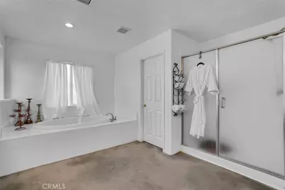 24306 Via La Casa, Valencia, CA 91354 - Photo 27