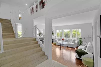 24306 Via La Casa, Valencia, CA 91354 - Photo 7