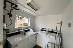 6902 Vesper, Van Nuys, CA 91405 - Photo 7