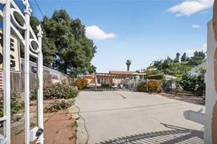 12605 Trail 01, Sylmar, CA 91342 - Photo 3