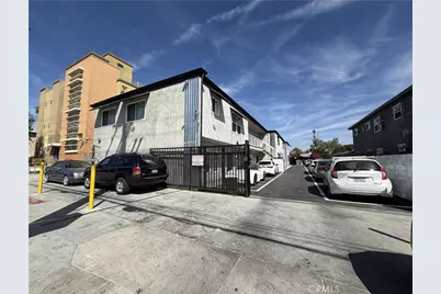 13445 Vanowen Street, Van Nuys, CA 91405 - Photo 1