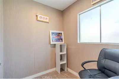 2048 Montrose, Montrose, CA 91020 - Photo 33