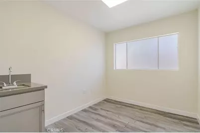 2048 Montrose, Montrose, CA 91020 - Photo 43