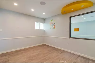 2048 Montrose, Montrose, CA 91020 - Photo 9