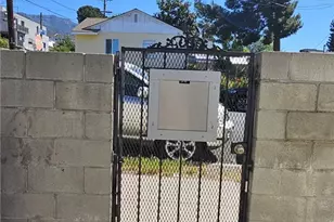 10069 Mountair Ave, Tujunga, CA 91042 - Photo 11