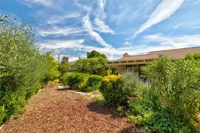 26013 Palomita Drive, Valencia, CA 91355 - Photo 15