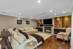 3435 Oakmont View Dr, Glendale, CA 91208 - Photo 19