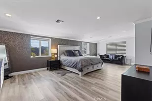 3435 Oakmont View Dr, Glendale, CA 91208 - Photo 29