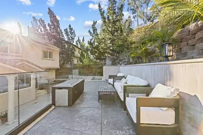 3435 Oakmont View Drive, Glendale, CA 91208 - Photo 47