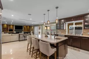 3435 Oakmont View Dr, Glendale, CA 91208 - Photo 17