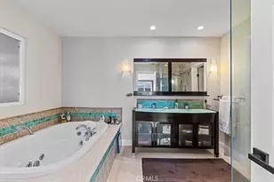 3435 Oakmont View Dr, Glendale, CA 91208 - Photo 31