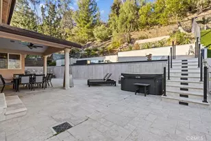 3435 Oakmont View Dr, Glendale, CA 91208 - Photo 45
