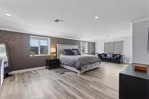 3435 Oakmont View Dr, Glendale, CA 91208 - Photo 29