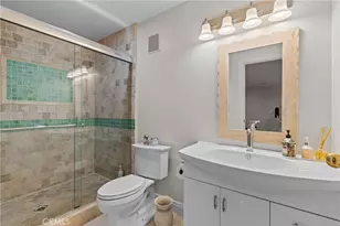 3435 Oakmont View Dr, Glendale, CA 91208 - Photo 41