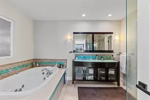 3435 Oakmont View Dr, Glendale, CA 91208 - Photo 31