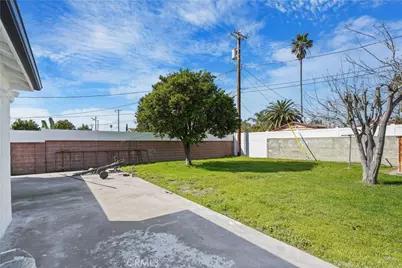 11031 Lull Street, Los Angeles, CA 91352 - Photo 5