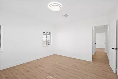 11031 Lull Street, Los Angeles, CA 91352 - Photo 15