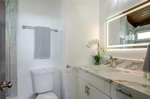 8008 Aura Ave, Reseda, CA 91335 - Photo 19