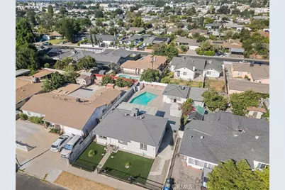 8827 Sylmar Avenue, Panorama City, CA 91402 - Photo 37