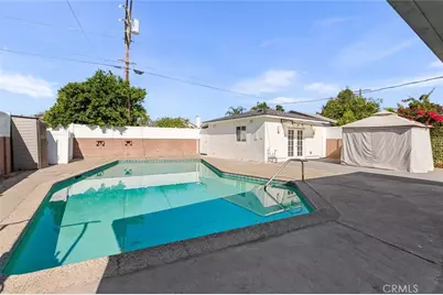 8827 Sylmar Avenue, Panorama City, CA 91402 - Photo 33