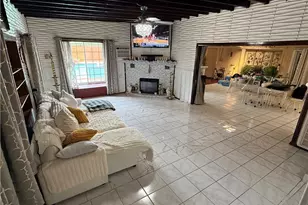 22111 Covello, Canoga Park, CA 91303 - Photo 3