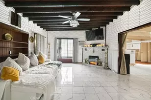 22111 Covello, Canoga Park, CA 91303 - Photo 15