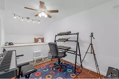 18645 Hatteras #230, Tarzana, CA 91356 - Photo 35