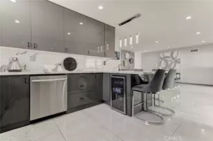 749 Stanford Rd, Burbank, CA 91504 - Photo 13