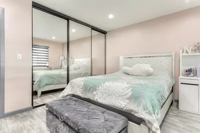 749 Stanford Road, Burbank, CA 91504 - Photo 27