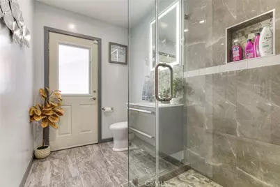 749 Stanford Road, Burbank, CA 91504 - Photo 25