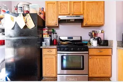 2006 W 12th Street, Los Angeles, CA 90006 - Photo 9