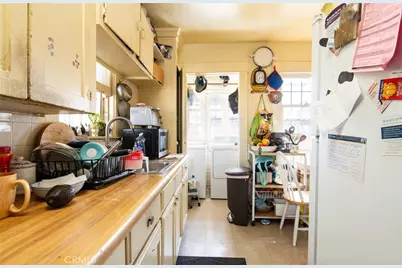 2006 W 12th Street, Los Angeles, CA 90006 - Photo 19