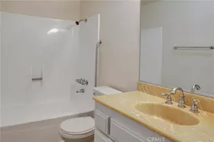 15155 Sherman Way, Van Nuys, CA 91405 - Photo 23