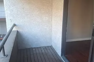 15155 Sherman Way, Van Nuys, CA 91405 - Photo 25