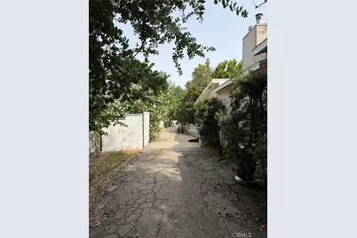 5456 Vanalden, Tarzana, CA 91356 - Photo 13