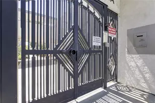 18620 Hatteras, Tarzana, CA 91356 - Photo 3