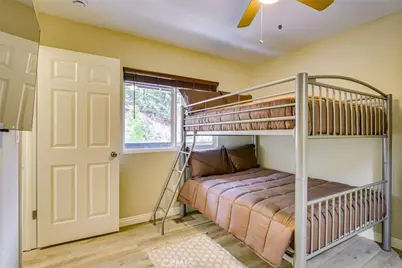 26131 Lake Forest Drive, Twin Peaks, CA 92391 - Photo 5