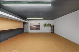 828 S Sunset Canyon, Burbank, CA 91501 - Photo 23